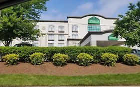 Wingate By Wyndham - Dulles International Hotel